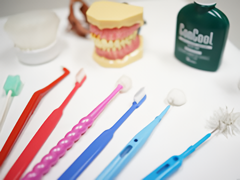 入れ歯の修理も承ります