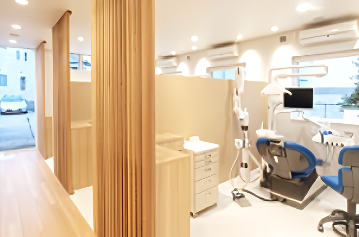 ①外観②受付③治療室