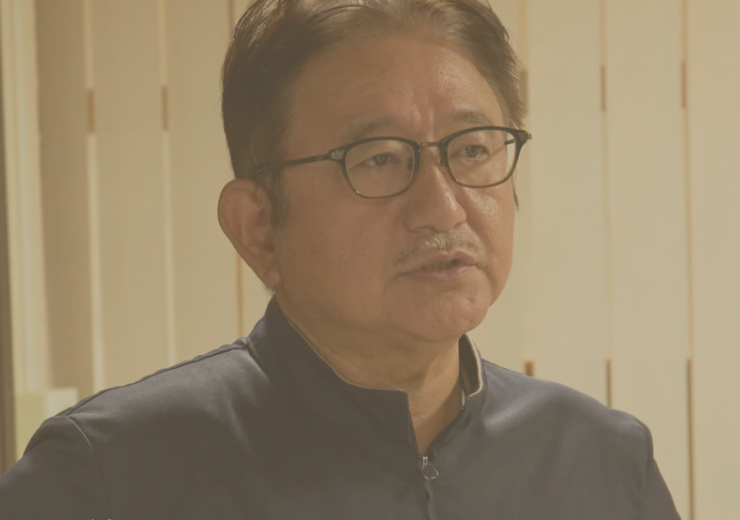 院長の村岡 正弘