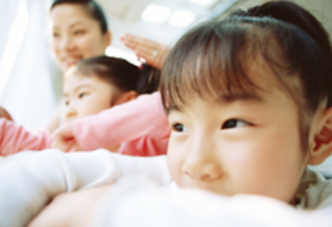 お子様の健やかな成長と口腔健康を守るためには、定期的な受診が大切です。