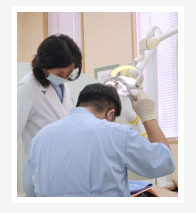 治療は、患者様一人ひとりの状態を丁寧に診査・診断したうえで進めていきます