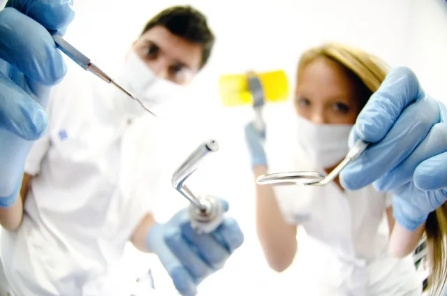 歯科治療の様子