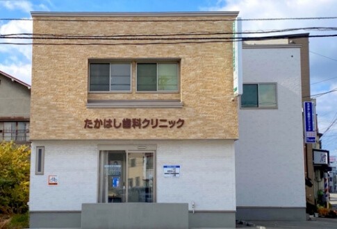 ①外観②待合室③診療室