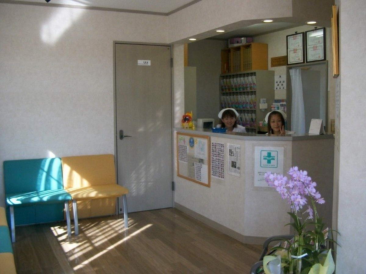 【紀伊天満駅 徒歩3分】マイクロスコープを活用した診療に対応する浦川歯科医院