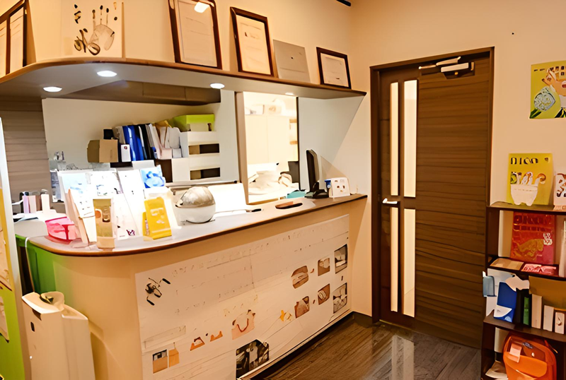 【本笠寺駅から徒歩1分】顕微鏡を活用した精密治療と丁寧な診療が魅力のスターデンタルクリニック