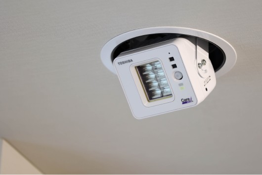 UVeeというウイルス抑制・除菌技術を搭載した装置を設置しています