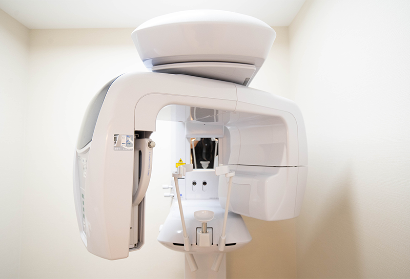 【都営三田線西台駅より徒歩1分】土日祝日も診療を行いお仕事の方も通いやすい、せんが歯科