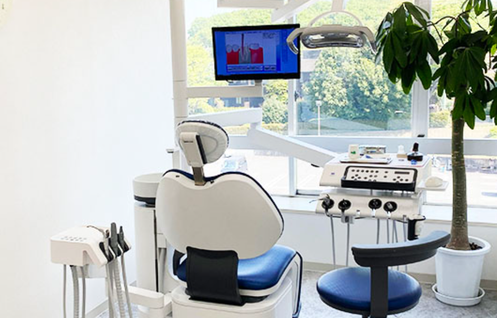 確かな技術と丁寧な対応で、皆様の健康な歯を守り続けます