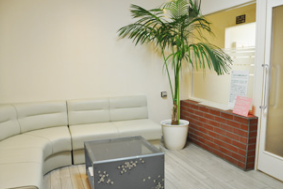 【吉祥寺駅から徒歩3分】【平日22時まで診療】個室診療と無痛治療で快適な歯科医療を提供する吉祥寺歯科