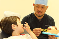 やさしい声かけと細やかな気配りを心がけているため治療が不安なお子様も安心です