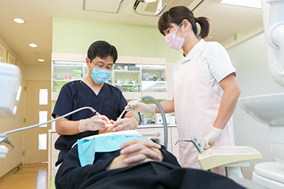 なるべく抜かずに治療を行います