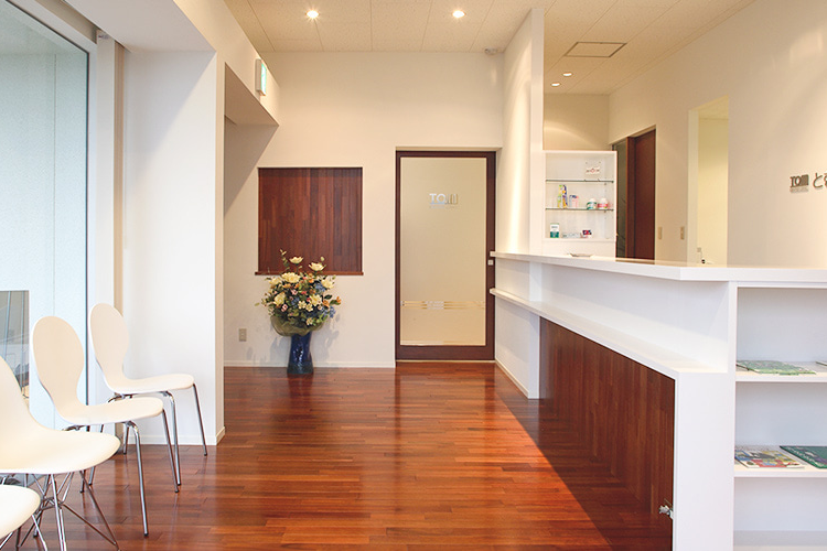 一生涯の「かかりつけ医」を目指す、家族想いの歯科クリニック