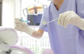 痛くなってから歯医者に行くのではなく、予防やメンテナンスが大切です。