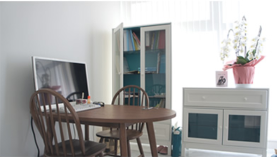 ①クリニック外観　②カウンセリング室　③診察室