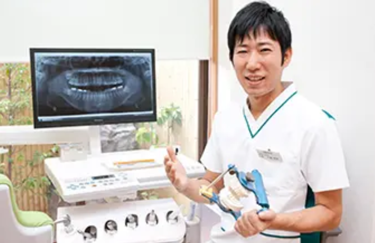 院長の三輪恒幸