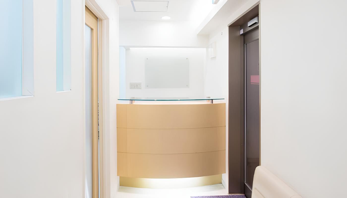 【下総中山駅 徒歩2分】市の歯周検診や訪問相談にも対応するヒロデンタルクリニック