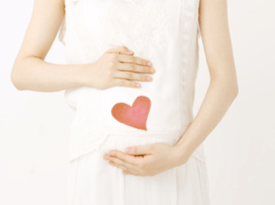 お母さんが虫歯だと、お子さんも虫歯リスクが高まります