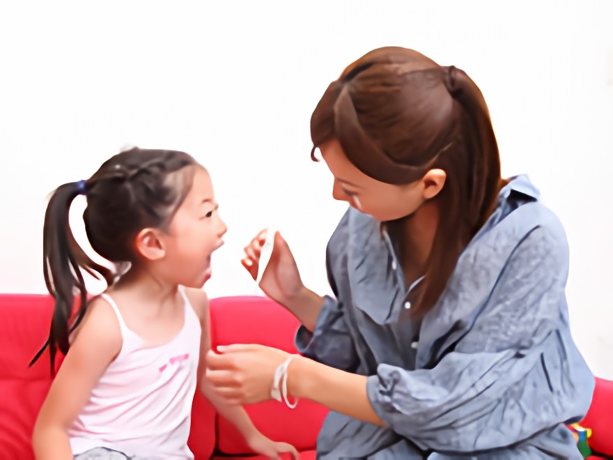 無料にてフッ素塗布を実施しています