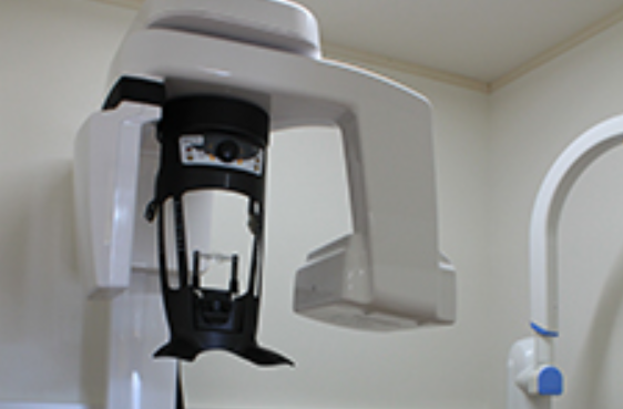 ①診察台　②歯科用CT　③クリーンシステム