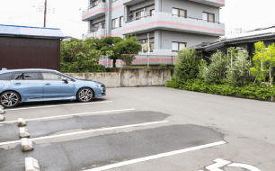 【下土狩駅から徒歩5分】歯周病専門医在籍し歯を守る治療に注力する秋山歯科医院