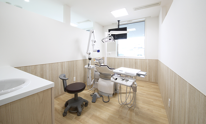 【百合が原駅 徒歩10分】【日本口腔外科学会認定医】できる限り自分の歯を残す治療を行う札幌太平デンタルオフィス