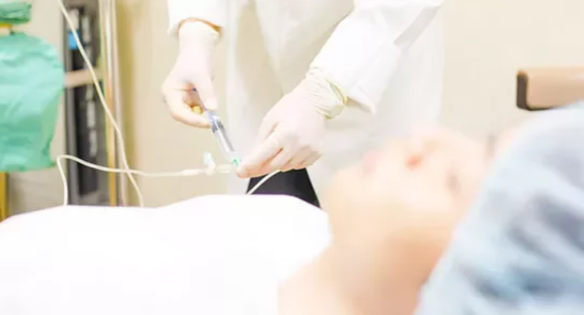 インプラントに関する不安があればお気軽にご相談ください