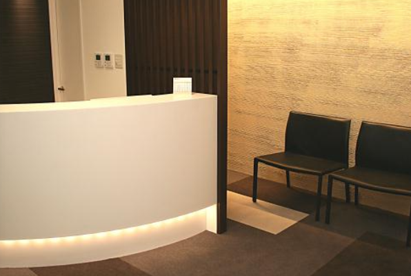 ①受付②待合スペース③キッズスペース