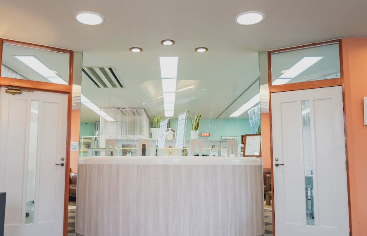 【インプラント専門】痛みや腫れの極力少ないインプラント治療を提供する専門クリニック「国際インプラントリサーチセンター」