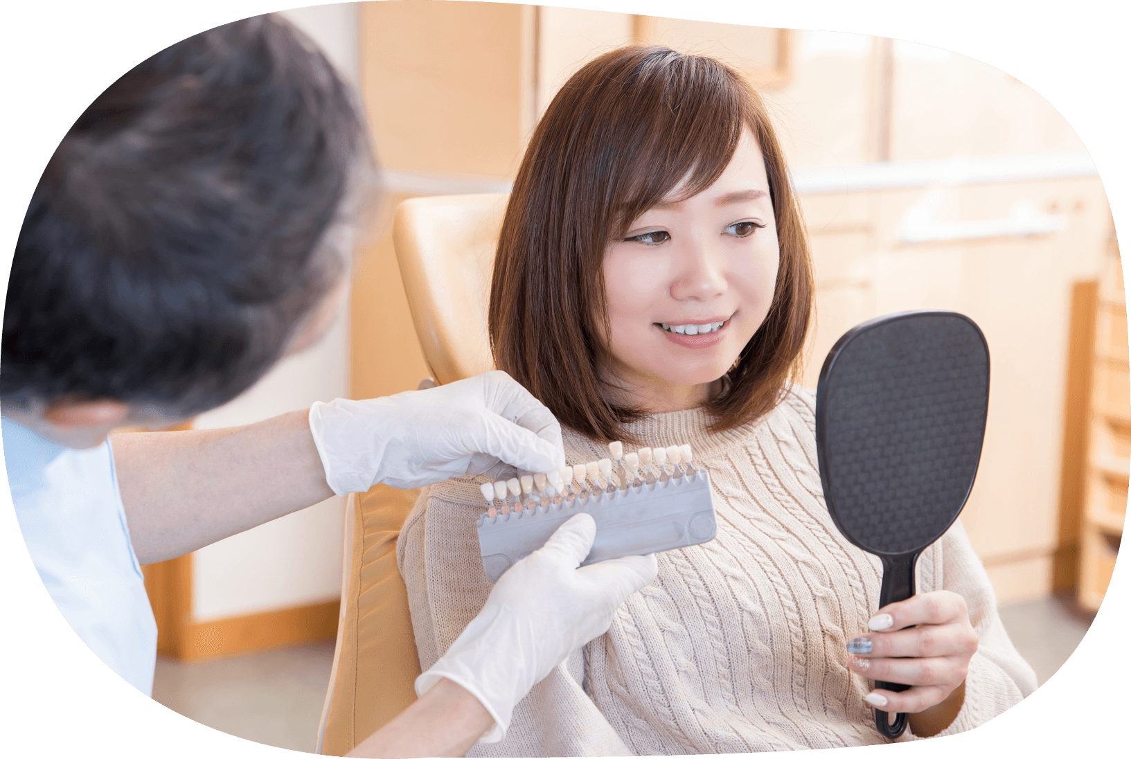 【平日夜１９時まで診察】日本歯周病学会認定の歯周病専門医が在籍　地域の「かかりつけ歯科医」として丁寧な対応をお約束します