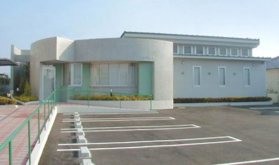 【西都城駅 徒歩20分】充実した設備と快適な診療環境で幅広いニーズに応えるシゲシロ歯科医院