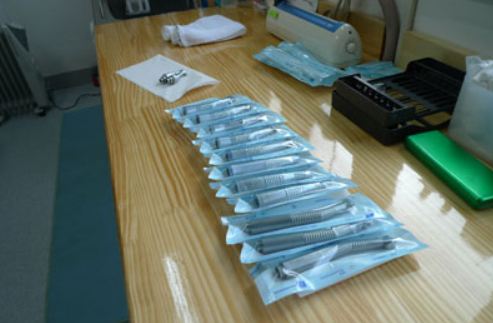 ①健康長寿をサポートします②待合室③器具は減菌消毒しています