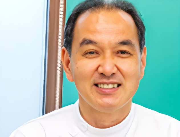 院長の中島　亨