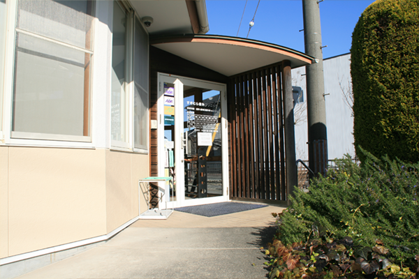 【八田駅 徒歩8分】口腔外科に精通した院長による幅広い歯科診療を行う すぎむら歯科クリニック