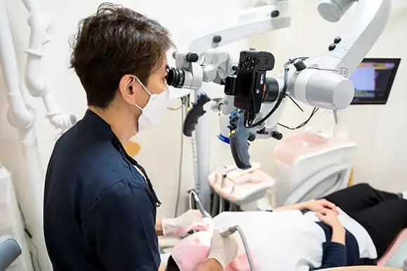 虫歯が重度まで進行しても、根管治療によって歯を残せる可能性があります