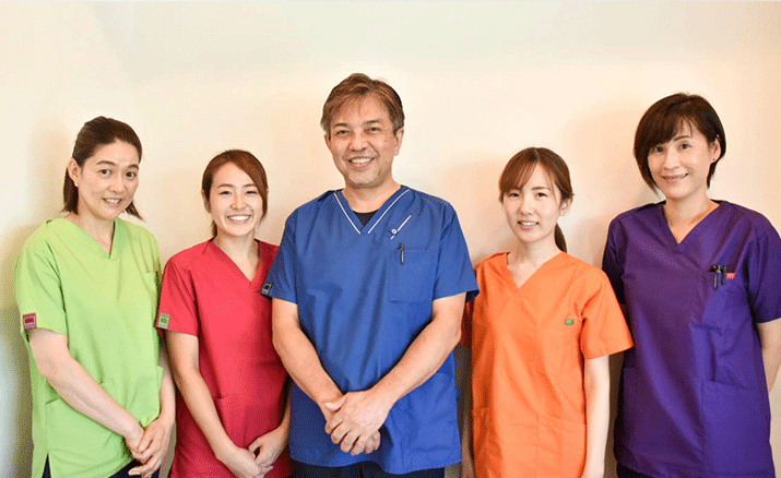 幅広い診療メニューで包括的な治療を提供。快適な歯科治療で笑顔を取り戻す、痛みを最小限に抑える歯科医院
