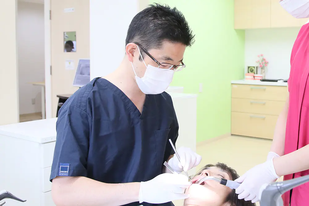 精密な検査を行うことで、お口の状態に合った効果的な治療計画を立案します