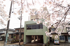 【東三条駅徒歩6分】精密な診断と噛み合わせを重視した補綴治療を行う歯科榎本医院