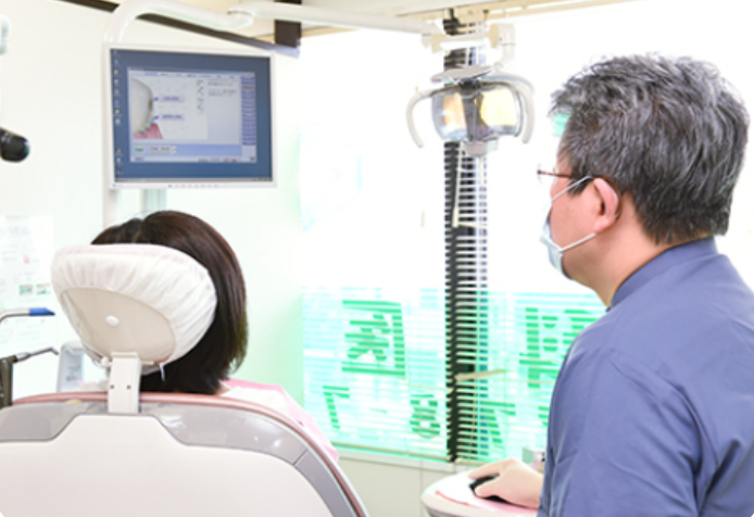 お口に馴染む入れ歯をつくります