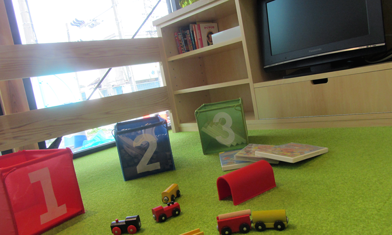 【新鹿沼駅 西口 徒歩14分・駐車場完備】幅広い世代に寄り添う総合的な歯科診療を提供する村本歯科医院