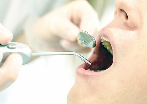 丁寧な対話と確かな一般歯科診療を通じて、患者様の口腔健康を長期的に支えています。