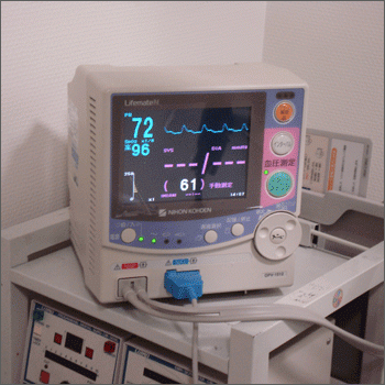 のう胞除去手術など日帰りの小手術にも対応
