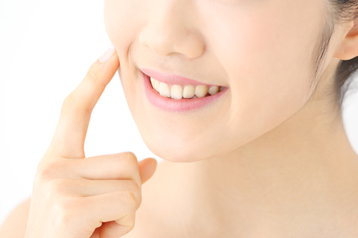 自然で自信のある笑顔になるサポートをいたします