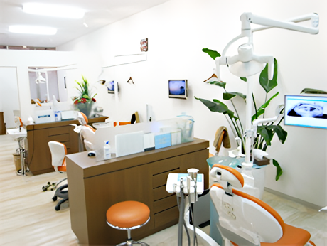 もっとも重要なのは、痛みだす前に定期的に歯科受診に通うことです