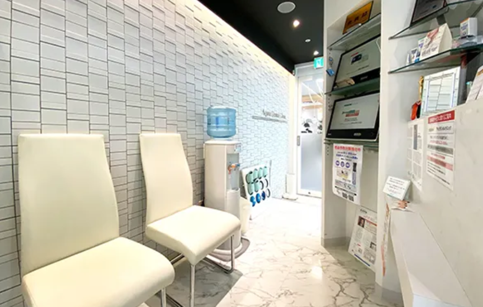 【吉祥寺駅から徒歩4分】【歯学博士・口腔外科専門】科学的根拠に基づく歯科治療のアキュラデンタルクリニック