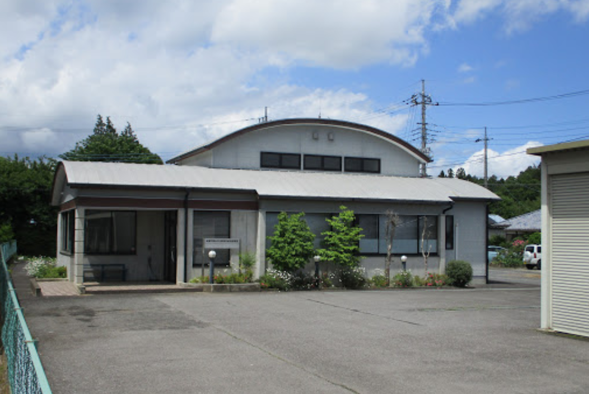 ①クリニック外観　②診察室※写真はイメージです。　③治療器具※写真はイメージです。