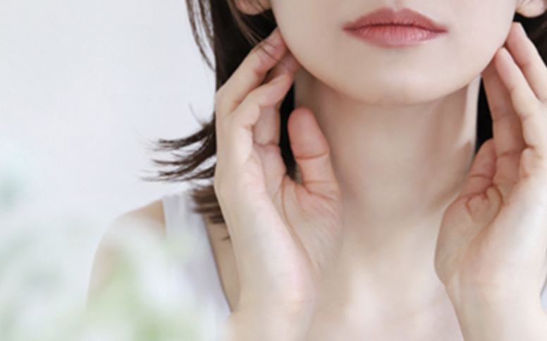 原因を改善する口腔外科治療を行います