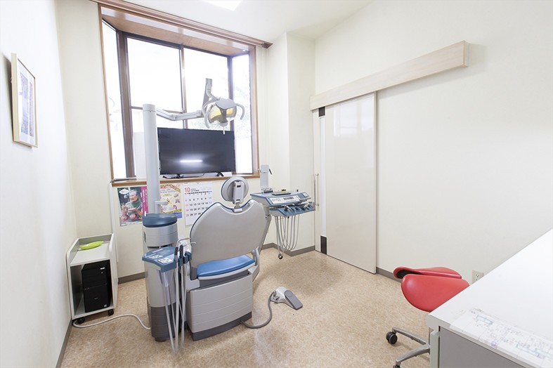 【新道バス停 徒歩1分】対話を重視し痛みに配慮した治療を行うやまデンタルクリニック