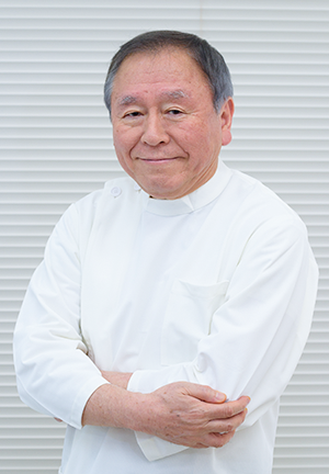 院長の藤井 重壽