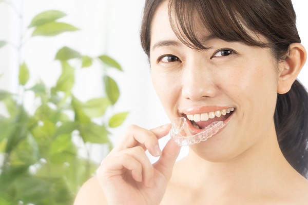 専用スキャナで精密かつ快適に歯型データを取得しています