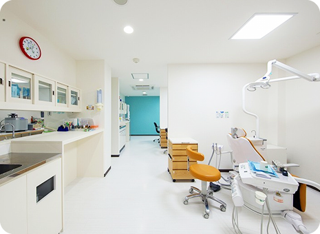 【西鉄バス 桧原営業所からすぐ】【日本小児歯科学会員在籍】患者様が笑顔で通える街の歯医者さんを目指すきらりえがお歯科 小児 矯正歯科